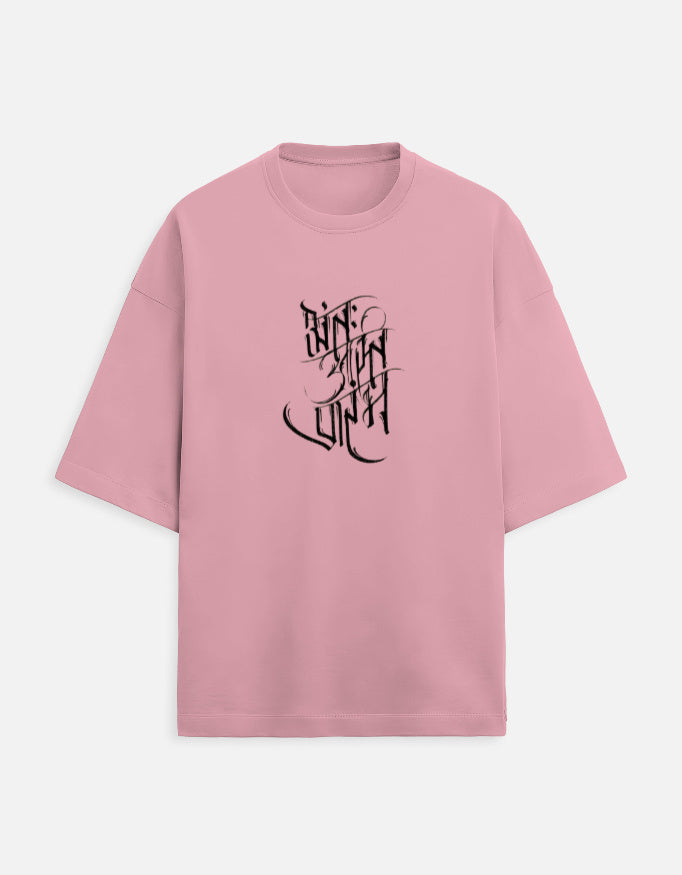 Oversized White Graphic T-Shirt with Calligraphy Print – Premium Unisex Streetwear